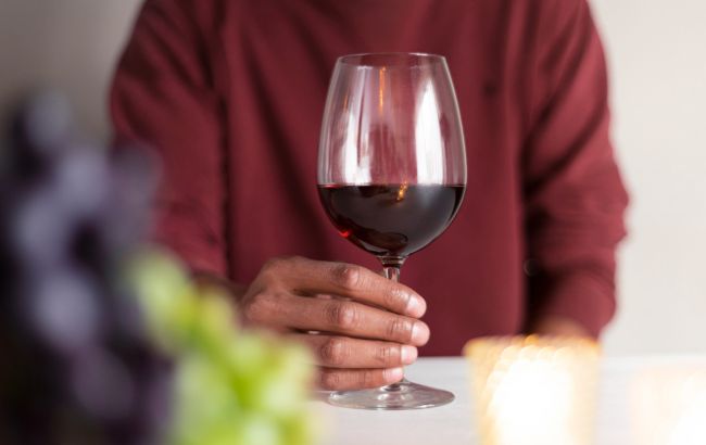 Сомелье назвала три вида вина, которые сама никогда не закажет