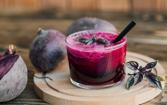 Пийте цей корисний сік, щоб знизити тиск без таблеток