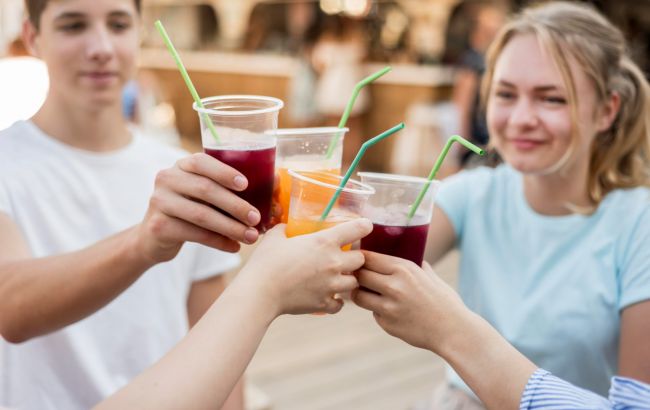 Дослідження показало, які напої провокують аритмію. Ними зловживає майже кожен українець