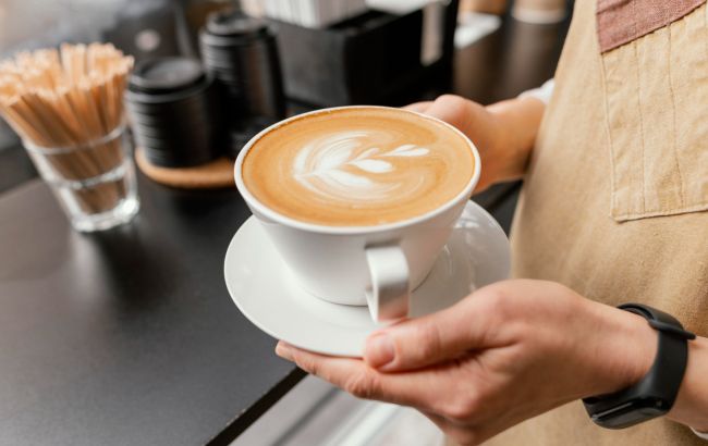 Чи безпечно пити каву при підвищеному тиску?