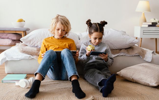 До 15 без Instagram і TikTok: чому дітям варто почекати з соцмережами