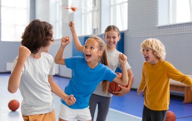 Кращі фізичні активності для дітей будь-якого віку: ідеї на щодень