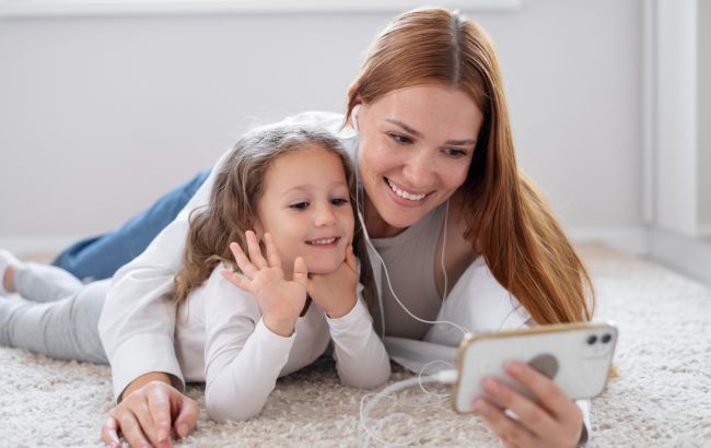 Топ-5 незаменимых приложений для молодых мам, которые облегчат жизнь