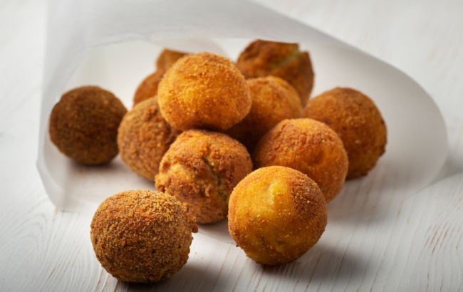 Рецепт творожных пончиков к чаю за считанные минуты: приготовите не один раз