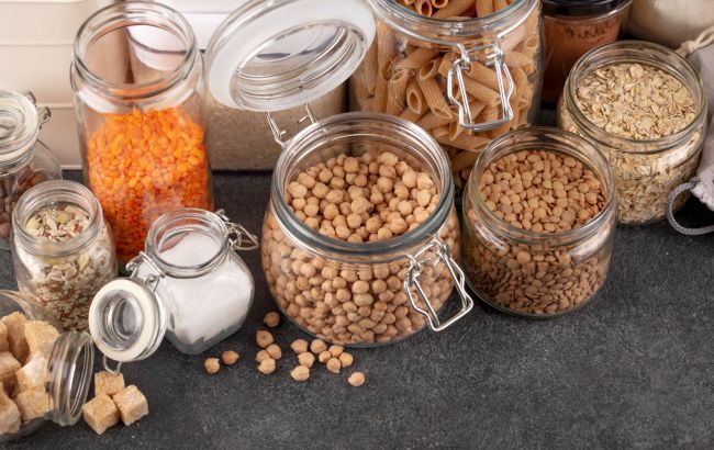 Ці помилки роблять усі! 9 місць, де влітку не можна зберігати рис і гречку