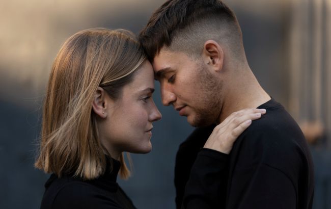 Психолог назвав 2 сигнали, які свідчать про проблеми у стосунках