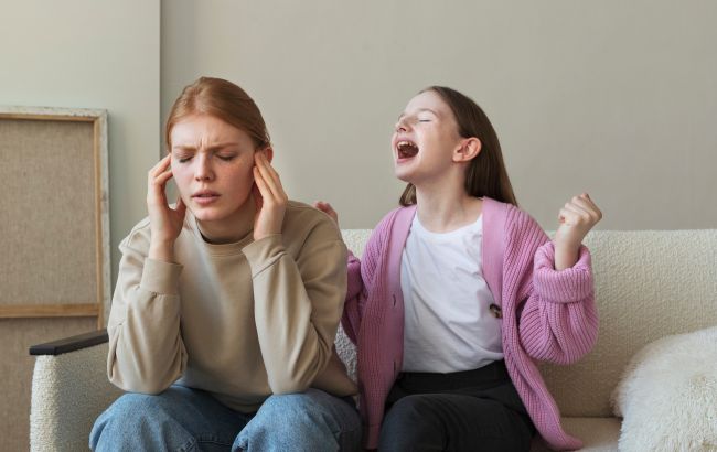 7 признаков того, что ребенок "вылез вам на голову", а вы этого даже не заметили