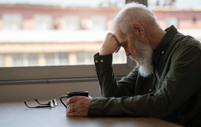 Усталость, выгорание или депрессия: как понять, почему вы хотите закрыться в четырех стенах и молчать