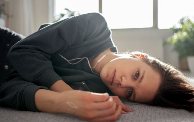 Виснаження, тривожність, безсонні ночі: як врятувати "менталочку" і не злетіти з котушок