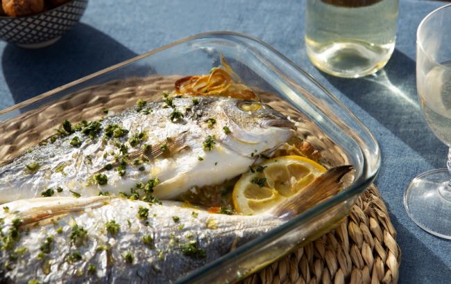 Лосось в сливочном соусе под сыром: рецепт сытного и быстрого блюда на ужин