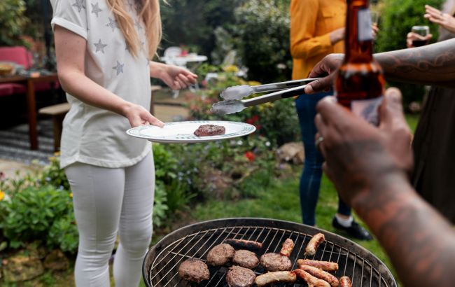 Уникайте цих помилок з продуктами при відпочинку на природі, щоб не отруїтися