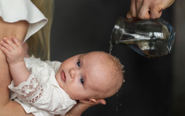 Отказ от крещения ребенка - грех или нет: объяснение ПЦУ