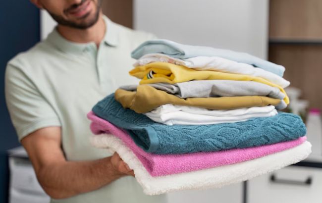 Речі втратили колір після прання? Ось 10 помилок, яких треба уникати