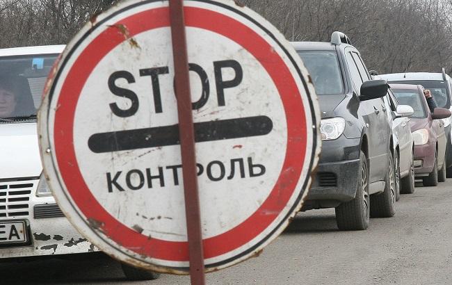 Боевики ранили женщину на блокпосту в зоне АТО