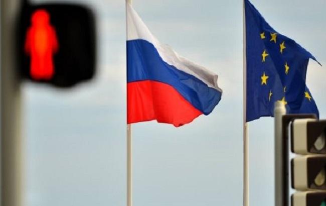 Евросоюз рассматривает расширение дипломатических санкций против РФ