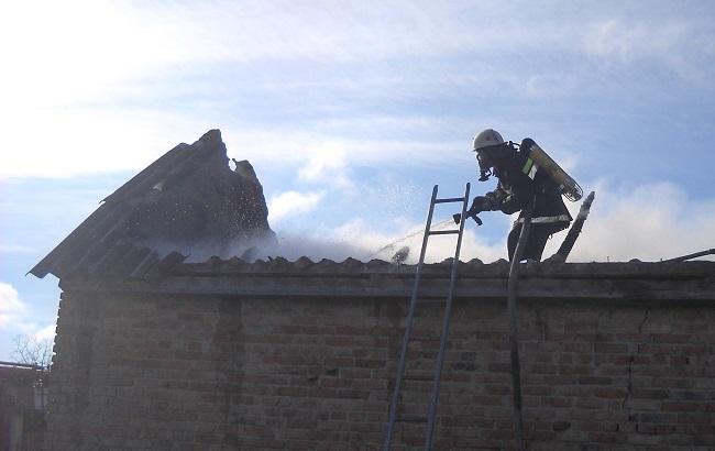В Донецкой области в результате пожара в жилом доме погибла женщина