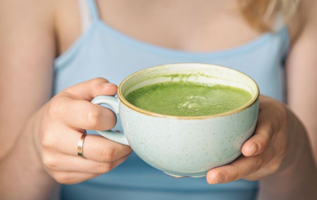Секрет энергии без кофе: полезный зеленый напиток, который стоит пить утром