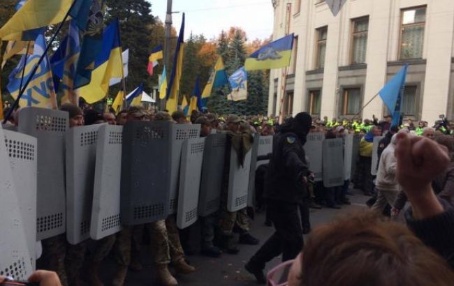 В палаточном городке под Радой находятся около 700 человек