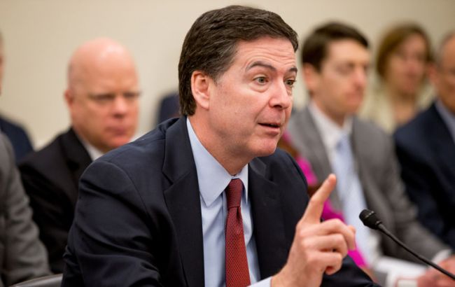 Выборы в США: глава ФБР провел закрытую встречу по "вмешательству России"