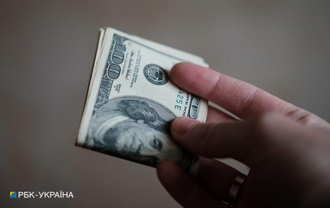 Долар дорожче 42 гривень: НБУ встановив курс на 1 січня