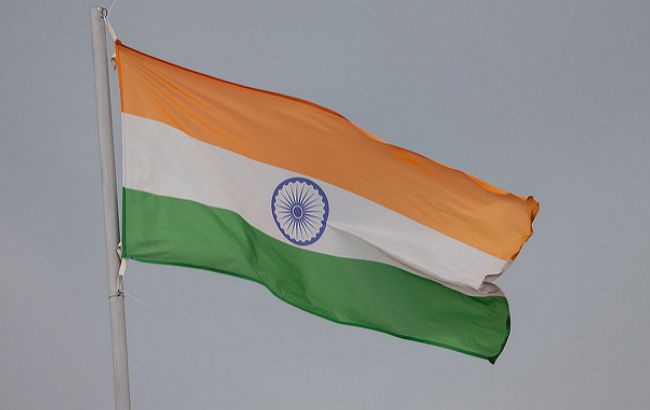 В Индии суд освободил украинцев с корабля, который перевозил оружие