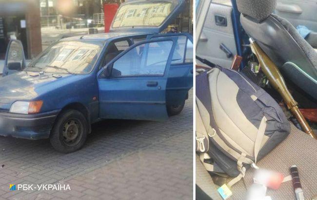 У Києві поліцейські затримали диверсантів з арсеналом зброї
