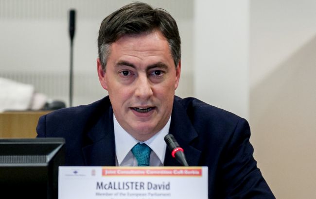 Европарламент будет рекомендовать лидерам ЕС предоставить Украине статус кандидата