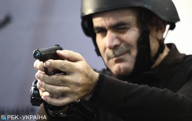 Взялися за зброю: чи дозволять українцям володіти пістолетами для самозахисту