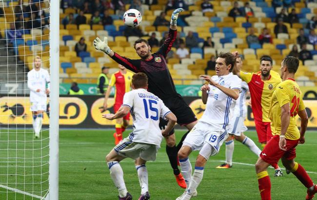 "Зирка" сенсационно обыграла "Динамо", "Шахтер" победил "Зарю"