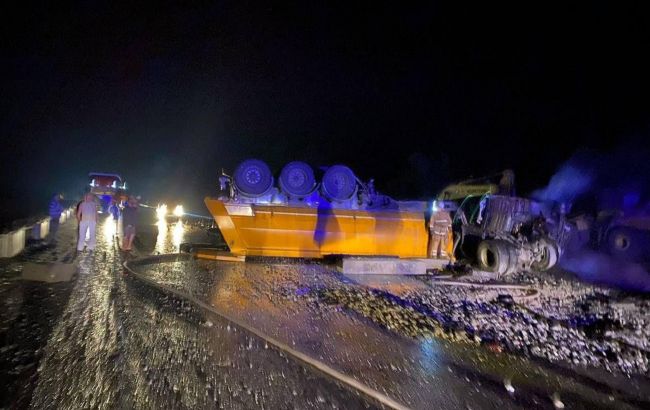 Движение на трассе Киев-Харьков заблокировано: что произошло