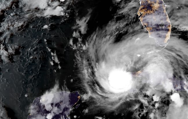 США готовятся к обрушению урагана Ида после удара по Кубе