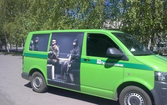 Нападение на инкассаторов под Харьковом: из авто "ПриватБанка" похитили 2,4 млн гривен