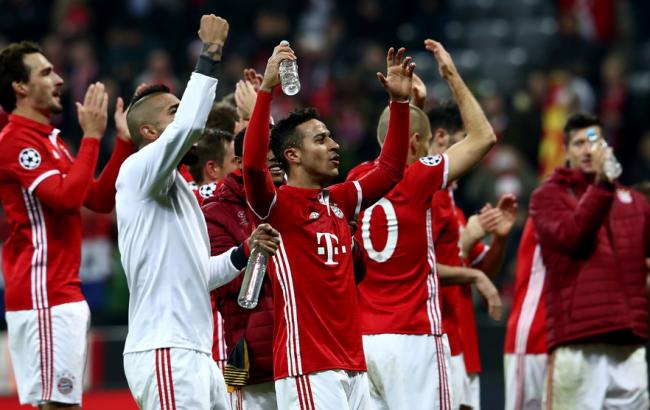 Учасники первых матчей 1/8 Лиги чемпионов установили рекорд