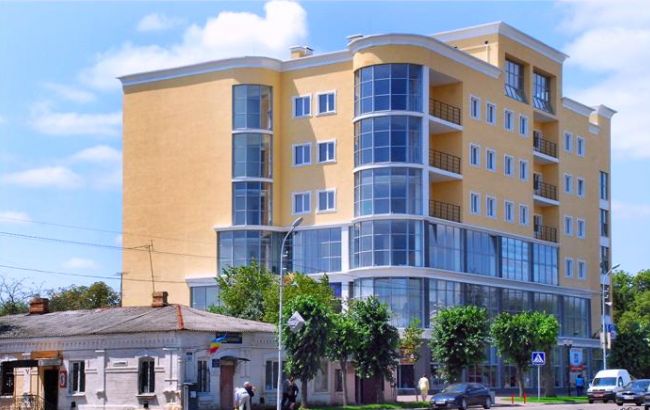 В Житомирской области из-за задымления из ТРЦ эвакуировали 350 человек