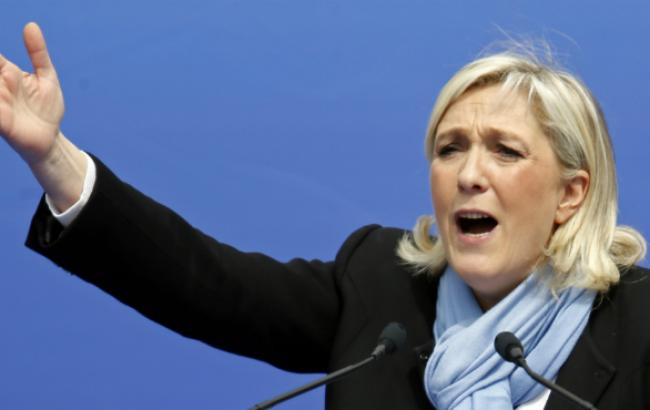 Российский банк стал кредитором французской ультраправой партии Ле Пен, - СМИ