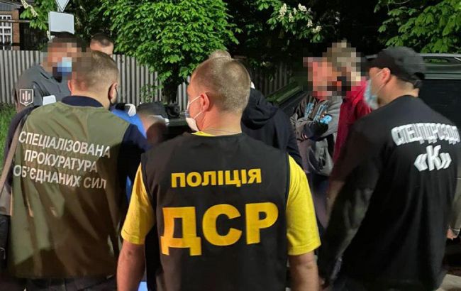 Военкома в Луганской области задержали на взятке: обещал помощь в уклонении от службы