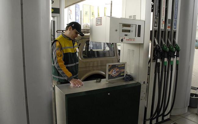 Цены на АЗС в Киеве 9 декабря не изменились