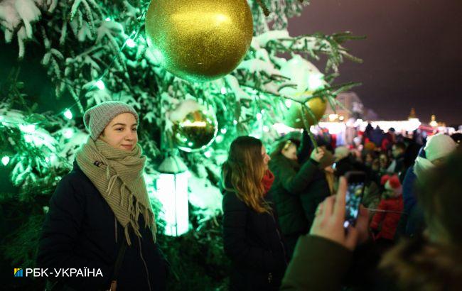 Свята без вихідних? Чи відпочиватимуть українці на Різдво та Новий рік