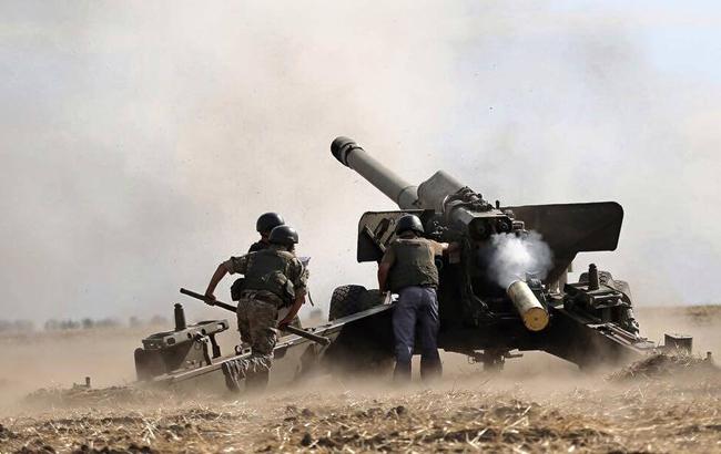 С начала года боевики на Донбассе более 10 тысяч раз нарушали перемирие, - Минобороны