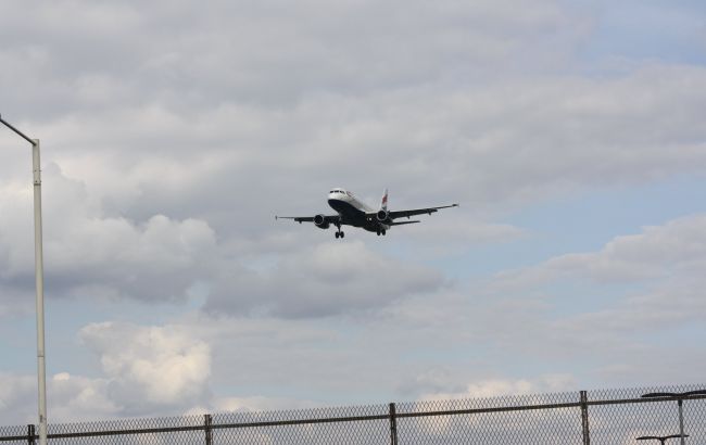 Кипр возобновил международное авиасообщение: пока без Украины