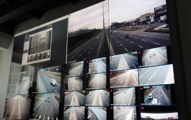 130 камер и 19 порталов: трасса Киев-Борисполь стала самой "умной" автодорогой Украины