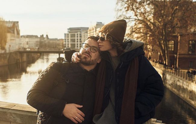 "Люди не хотят видеть войну": фотографы Либеровы высказались об украинцах