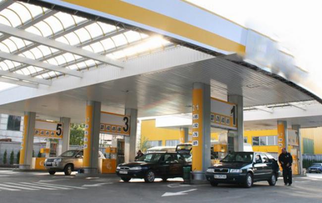 Ціни на АЗС в Києві 20 листопада майже не змінилися