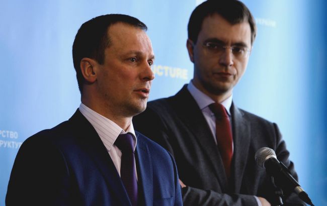 Мининфраструктуры работает над дерегуляцией деятельности региональных аэропортов, - Омелян