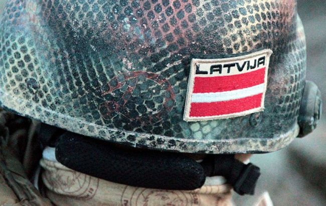 Латвия увеличит расходы на оборону почти на 100 млн евро в 2017