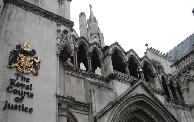 РФ в суде потребовала от Украины 325 млн долларов процентов по "долгу Януковича"