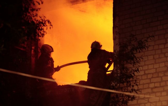 Оккупанты ночью снова нанесли ракетные удары по Харькову: что известно