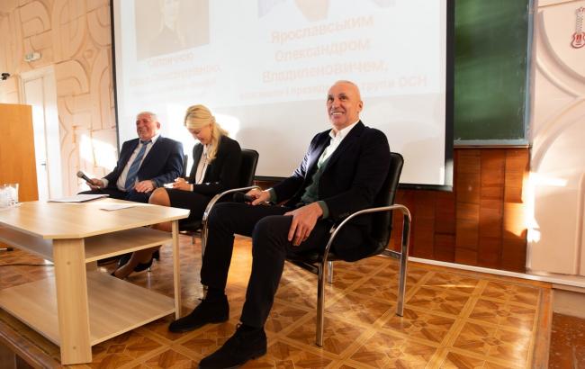 Ярославский рассказал студентам, как развивает ХТЗ