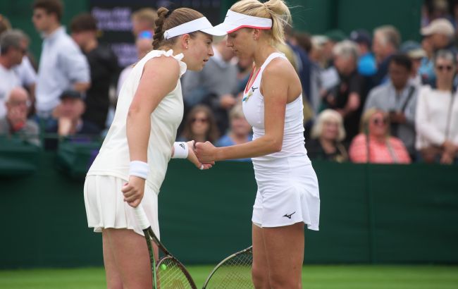 Киченок в паре с латышкой не смогла выйти в финал Уимблдона