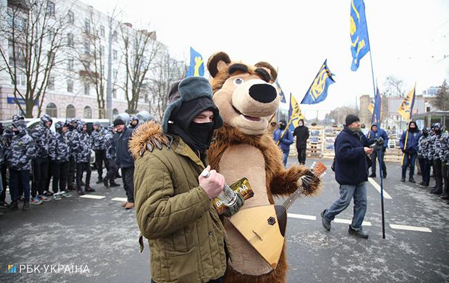 Выборы президента РФ: в Киеве перекрыли Воздухофлотский проспект